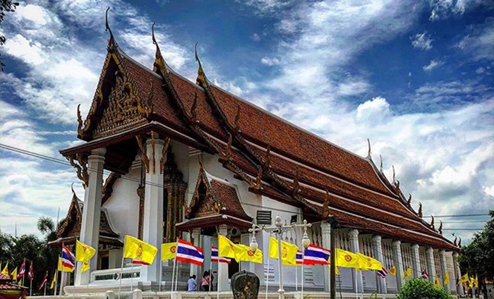 Car Rental Bangkok ECOCAR Ayutthaya WatNa Phra Men